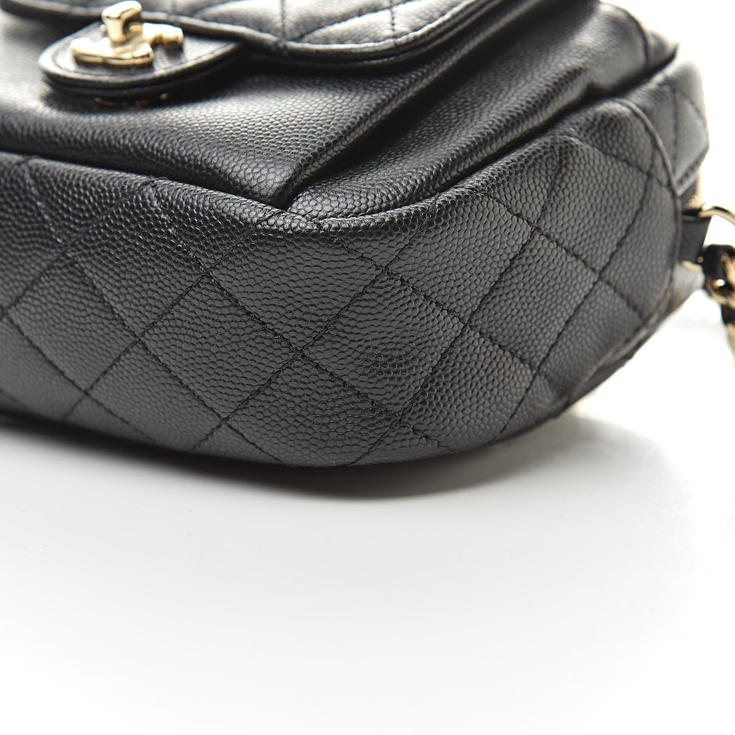 Chanel Caviar Quilted CC Day Camera Case Black 10 of 10