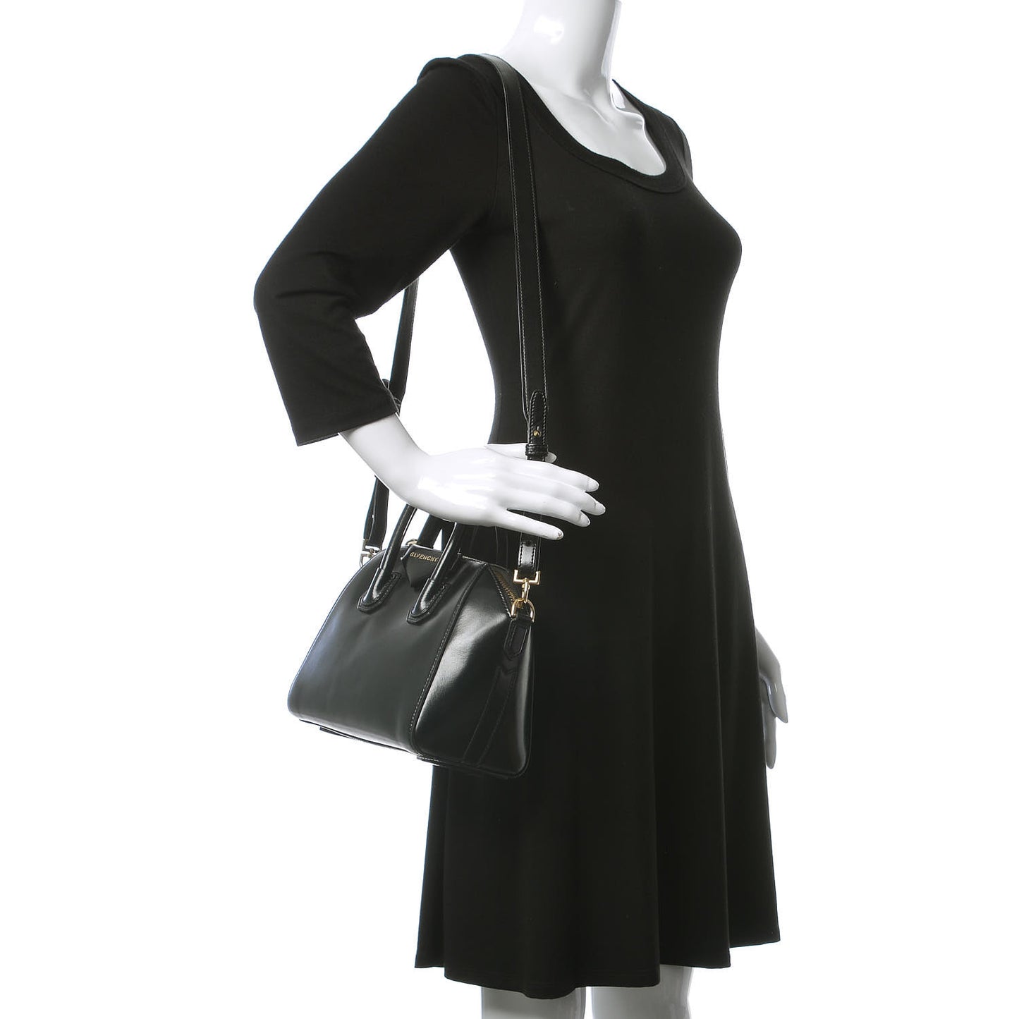 Shiny Lord Calfskin Mini Antigona Black