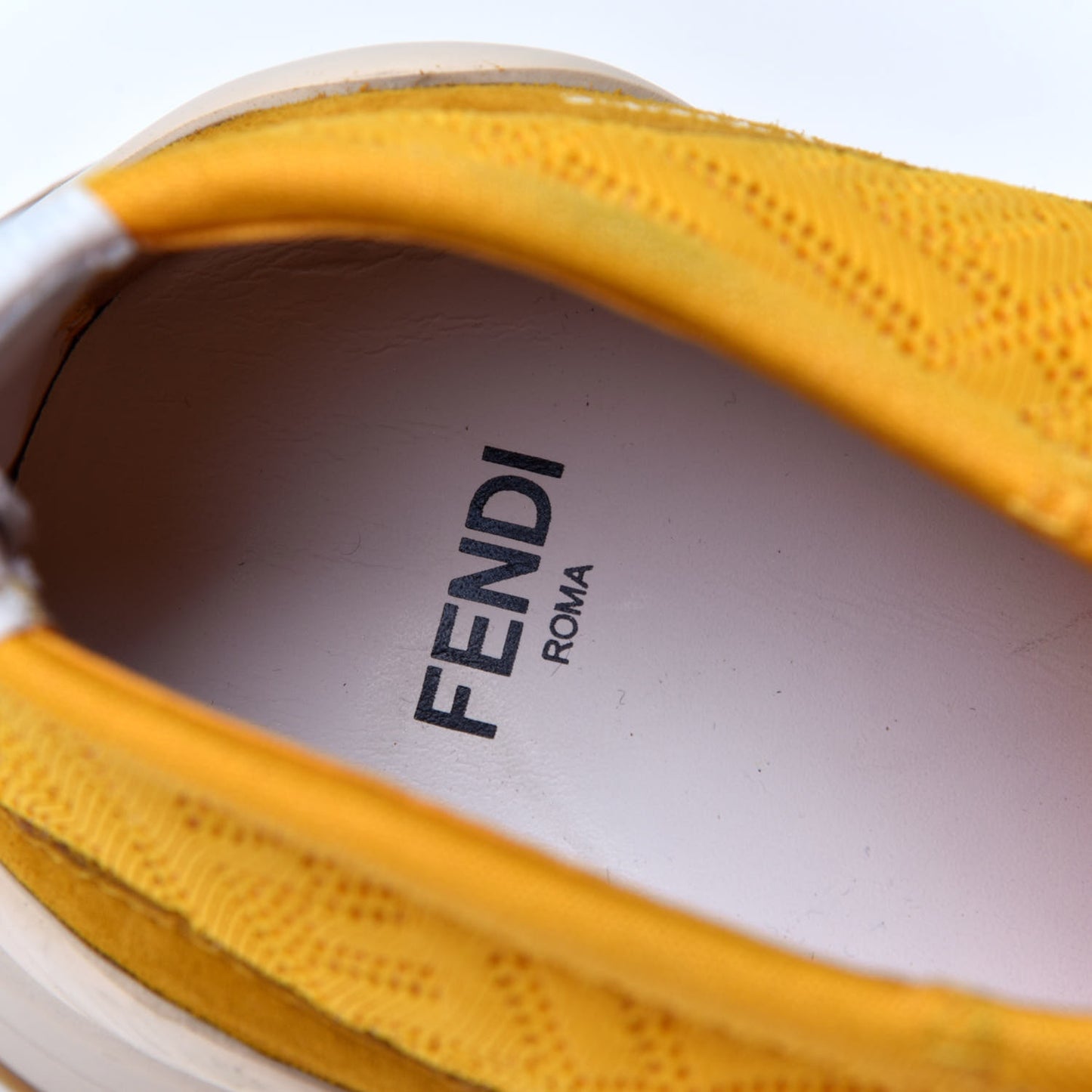Technical 3D Mesh Womens FFluid Zip Up Sneakers 37.5 Reggae Corn White