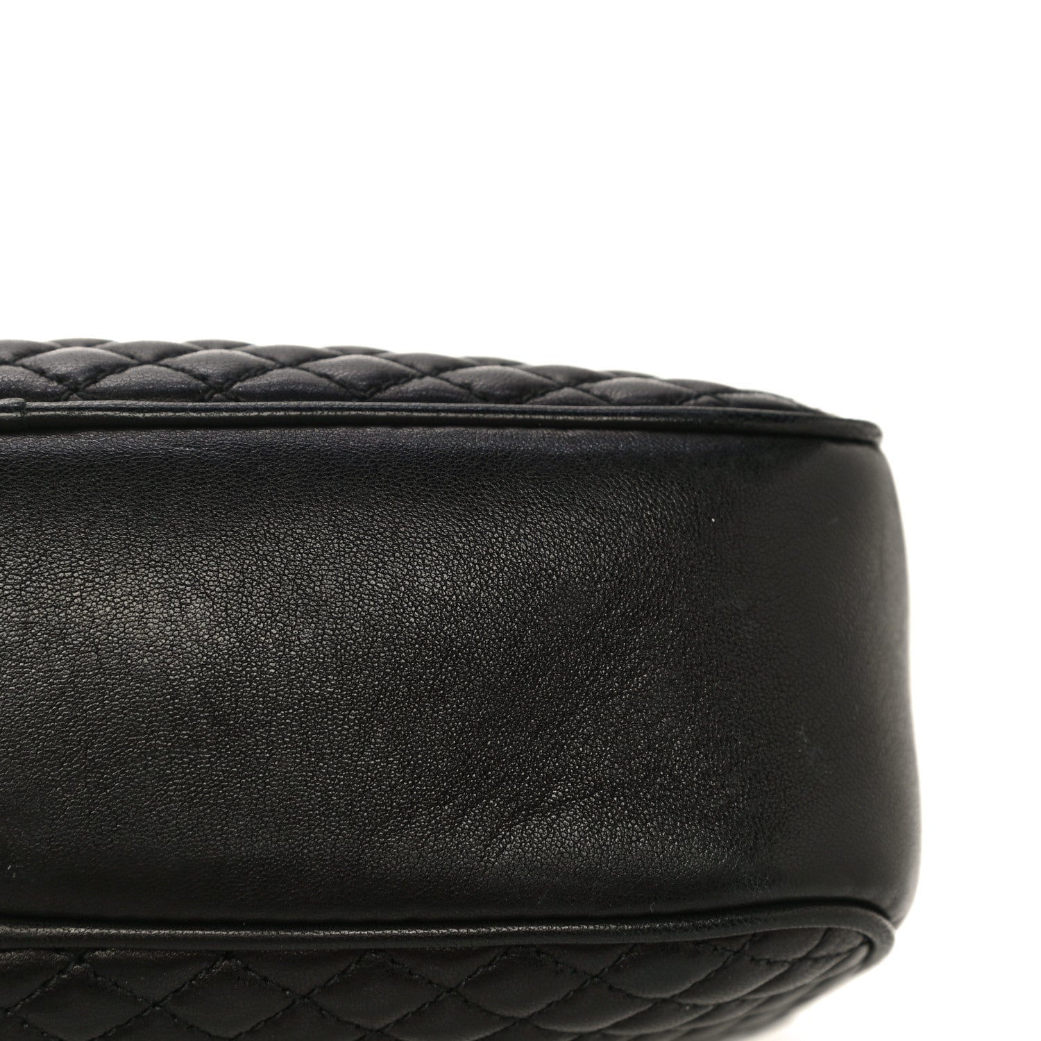Saint Laurent Lambskin Quilted Victoire Camera Bag Black 18 of 22