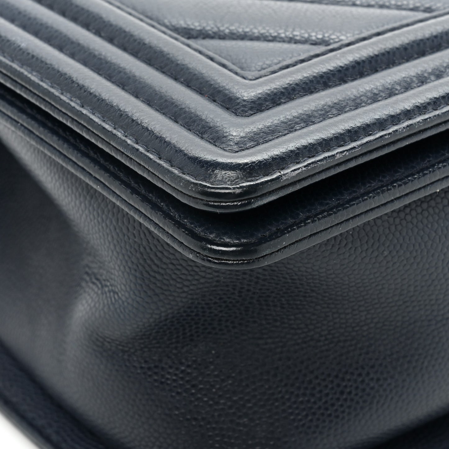 Caviar Chevron Quilted Medium Boy Flap Navy