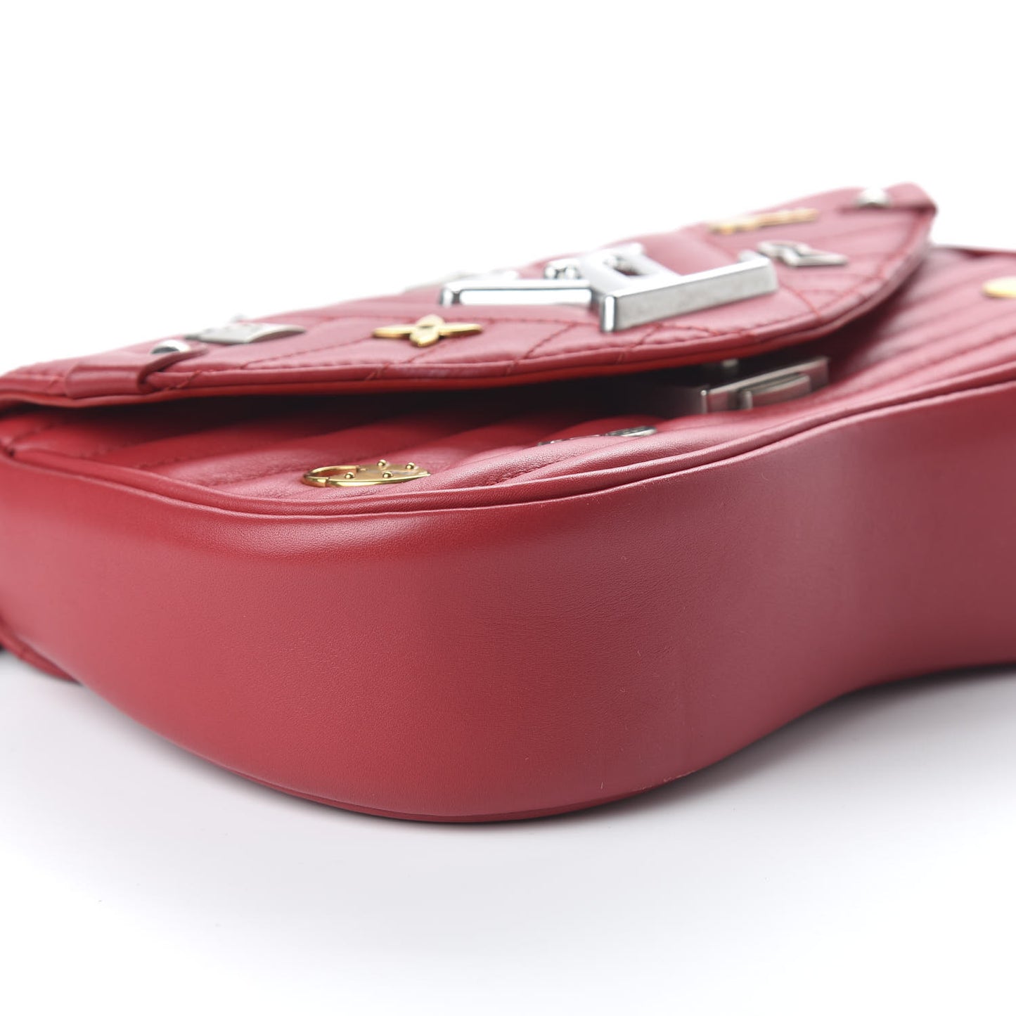 Calfskin Love Lock New Wave Chain PM Red