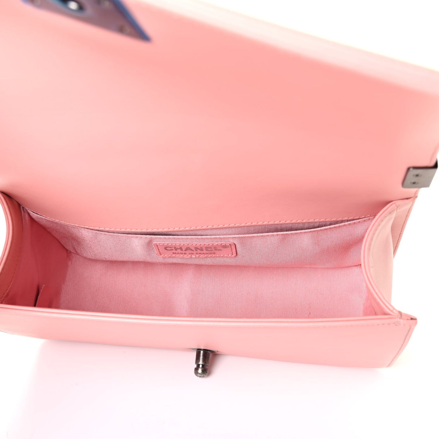 Lambskin Quilted Medium Boy Flap Light Pink