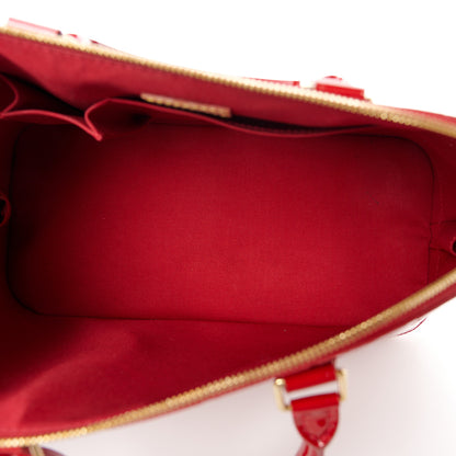 Louis Vuitton Vernis Alma GM Pomme D'Amour 5 of 10