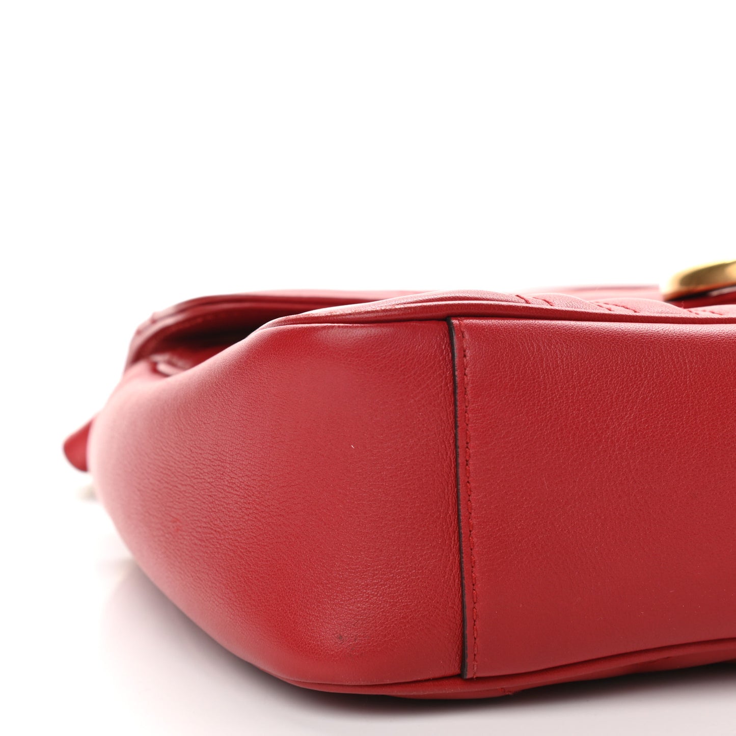 Calfskin Matelasse Small GG Marmont Shoulder Bag Hibiscus Red