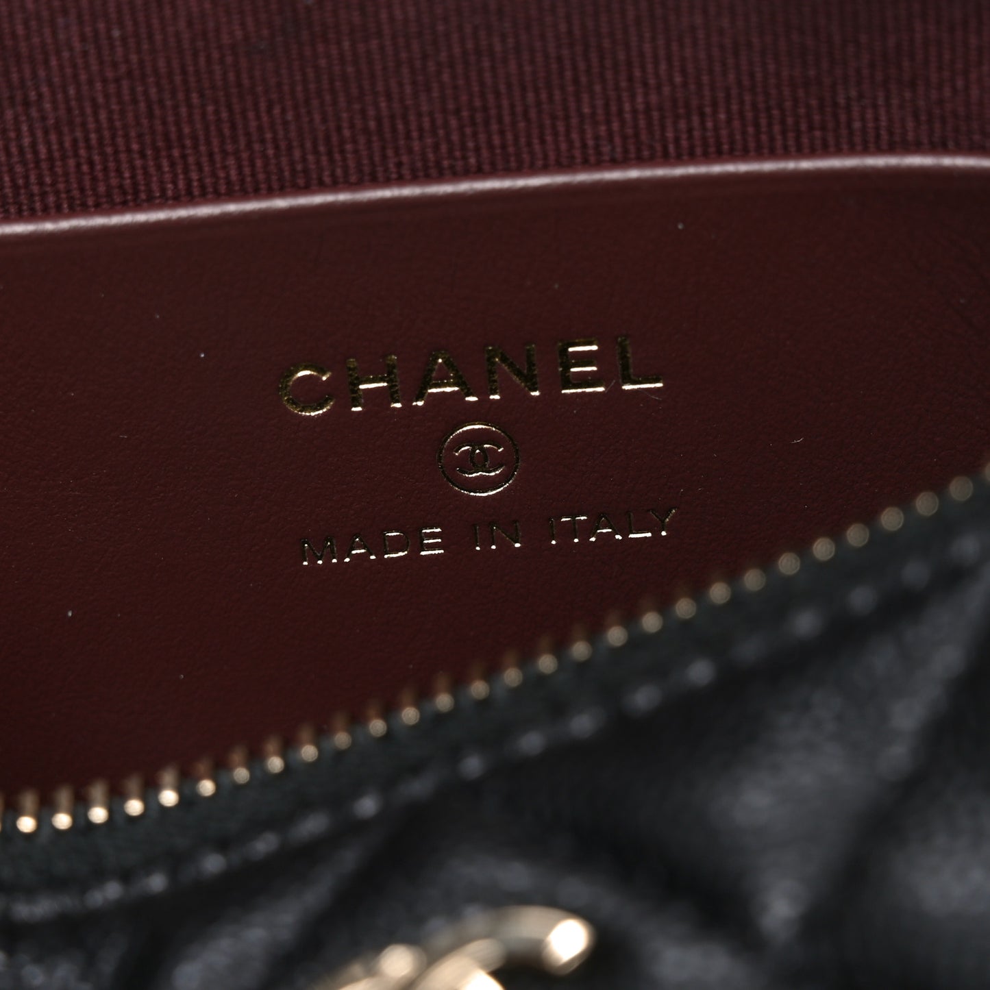 Caviar Quilted Purse With Chain Black
