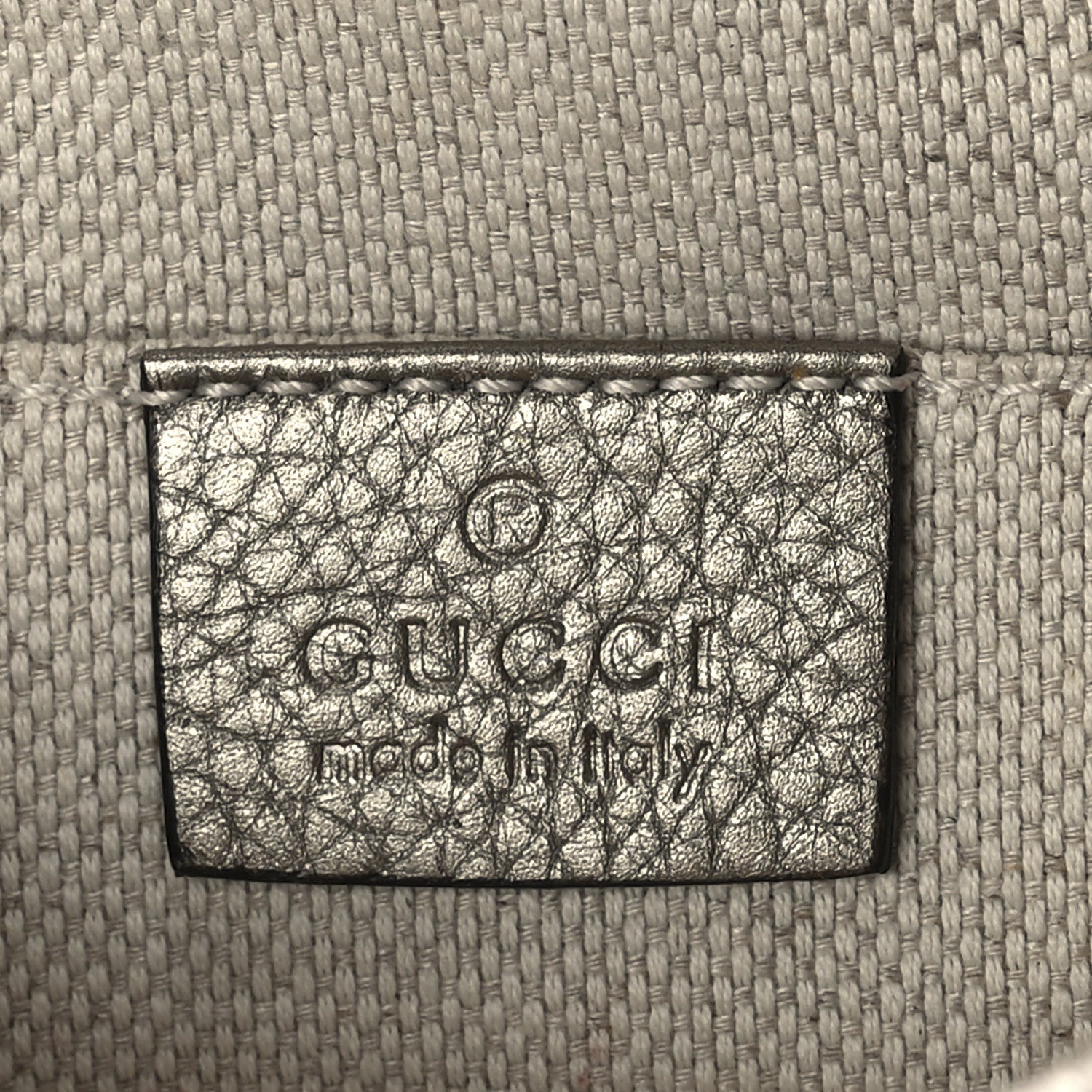 Gucci Metallic Pebbled Calfskin Mini Soho Chain Bag Golden Beige 5 of 11