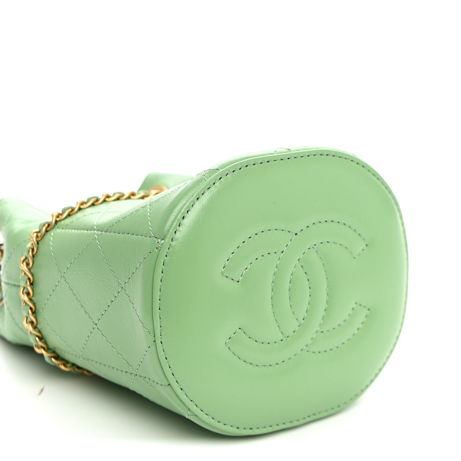 Chanel Shiny Lambskin Quilted Chain Around Drawstring Bucket Clutch With Chain Green 9 of 10