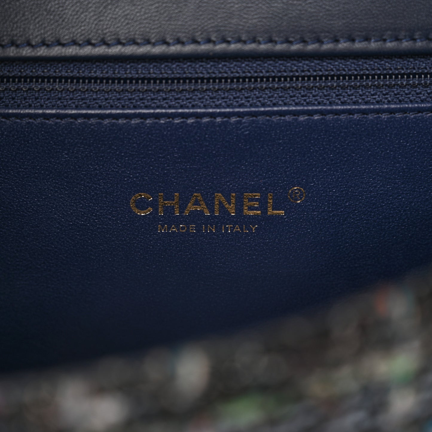 Tweed Snakeskin Quilted Small CC Filigree Flap Multicolor