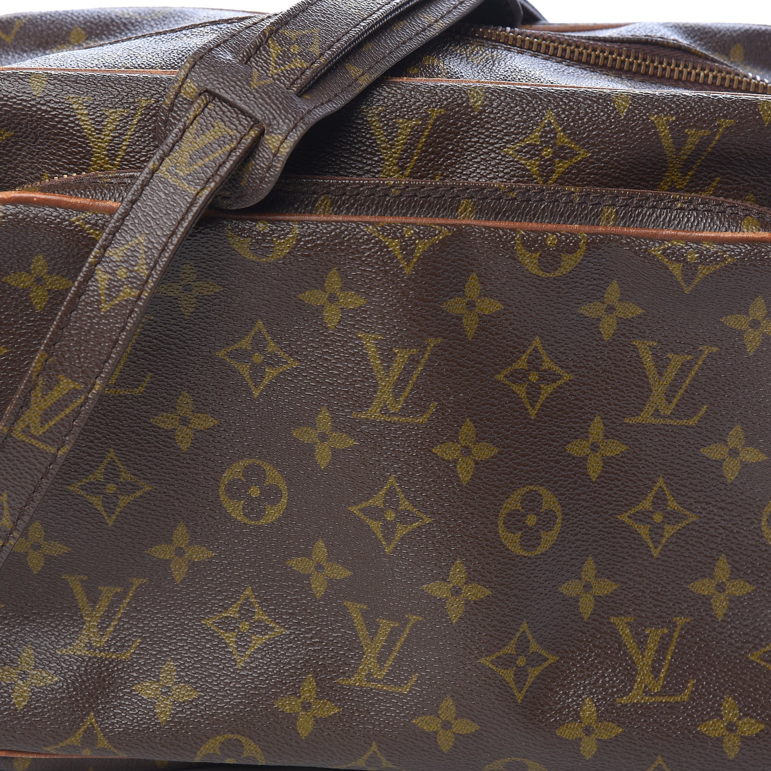 Louis Vuitton Monogram Crossbody 12 of 15