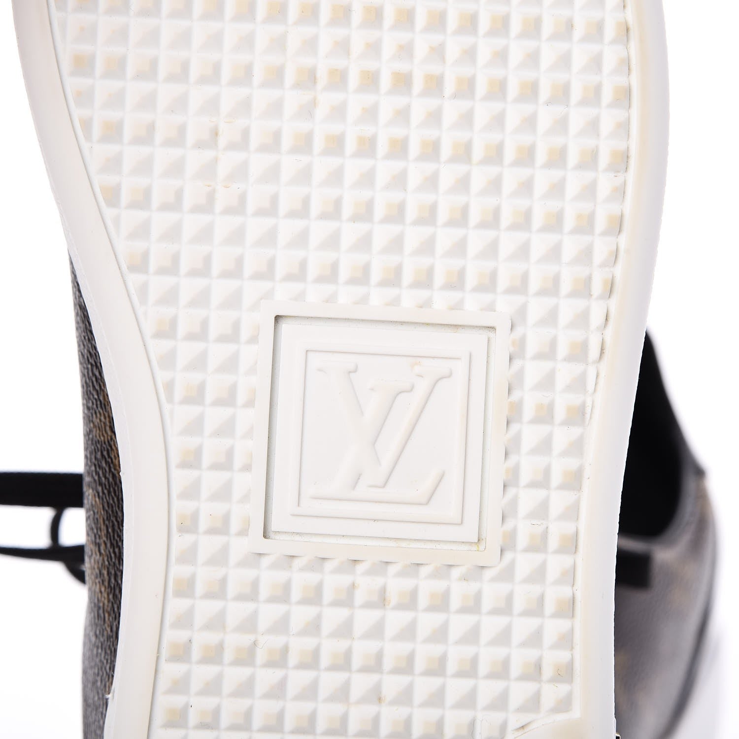 Louis Vuitton Patent Monogram Frontrow Sneakers 39 7 of 12