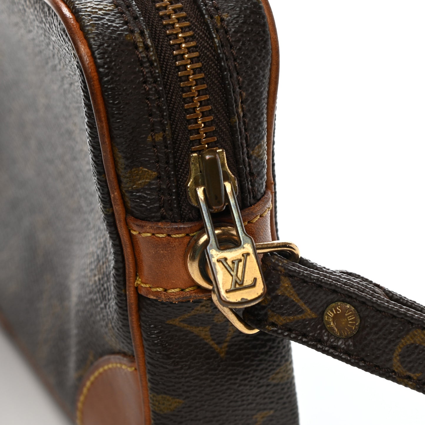 Monogram Pochette Marly Dragonne 22
