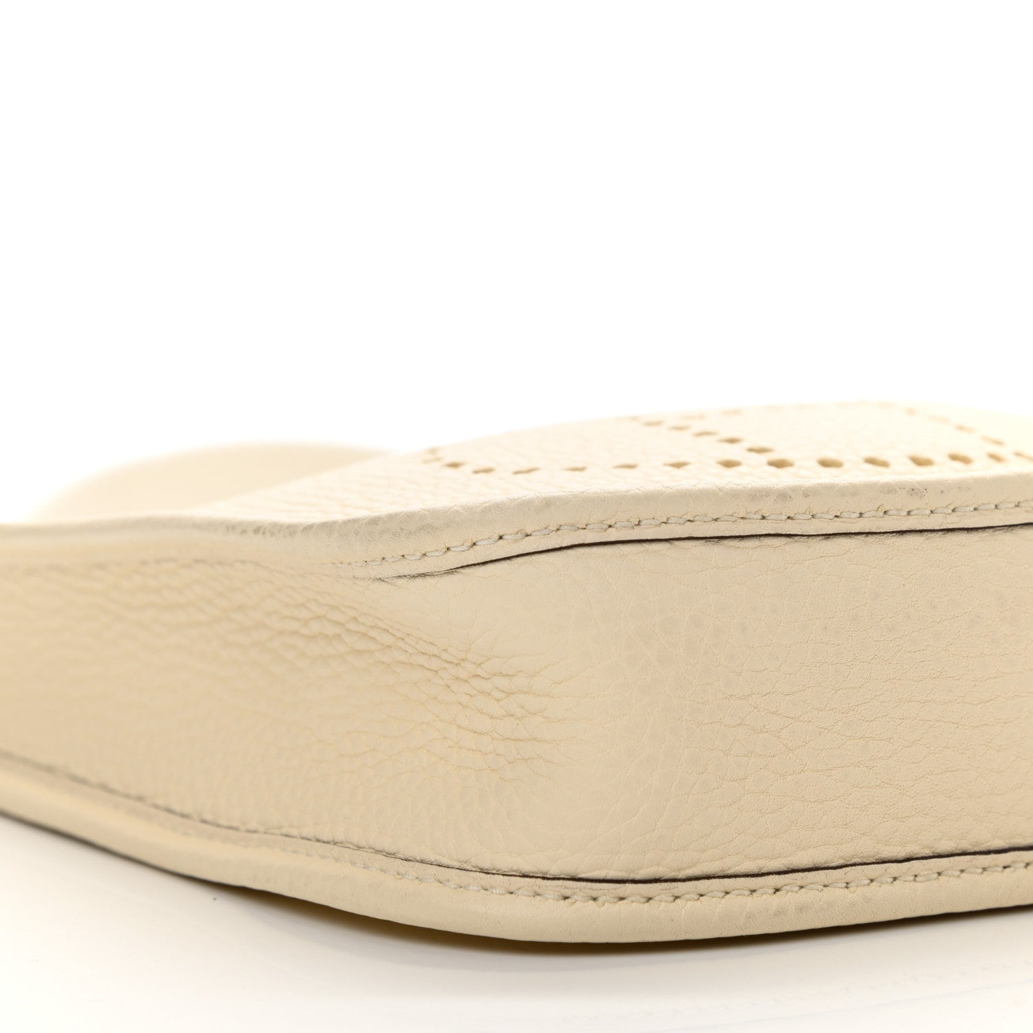 Hermes Taurillon Clemence Amazone Evelyne TPM Nata Craie 12 of 13