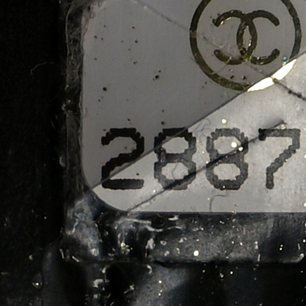 Goatskin Quilted Maxi Chanel 19 Flap Black