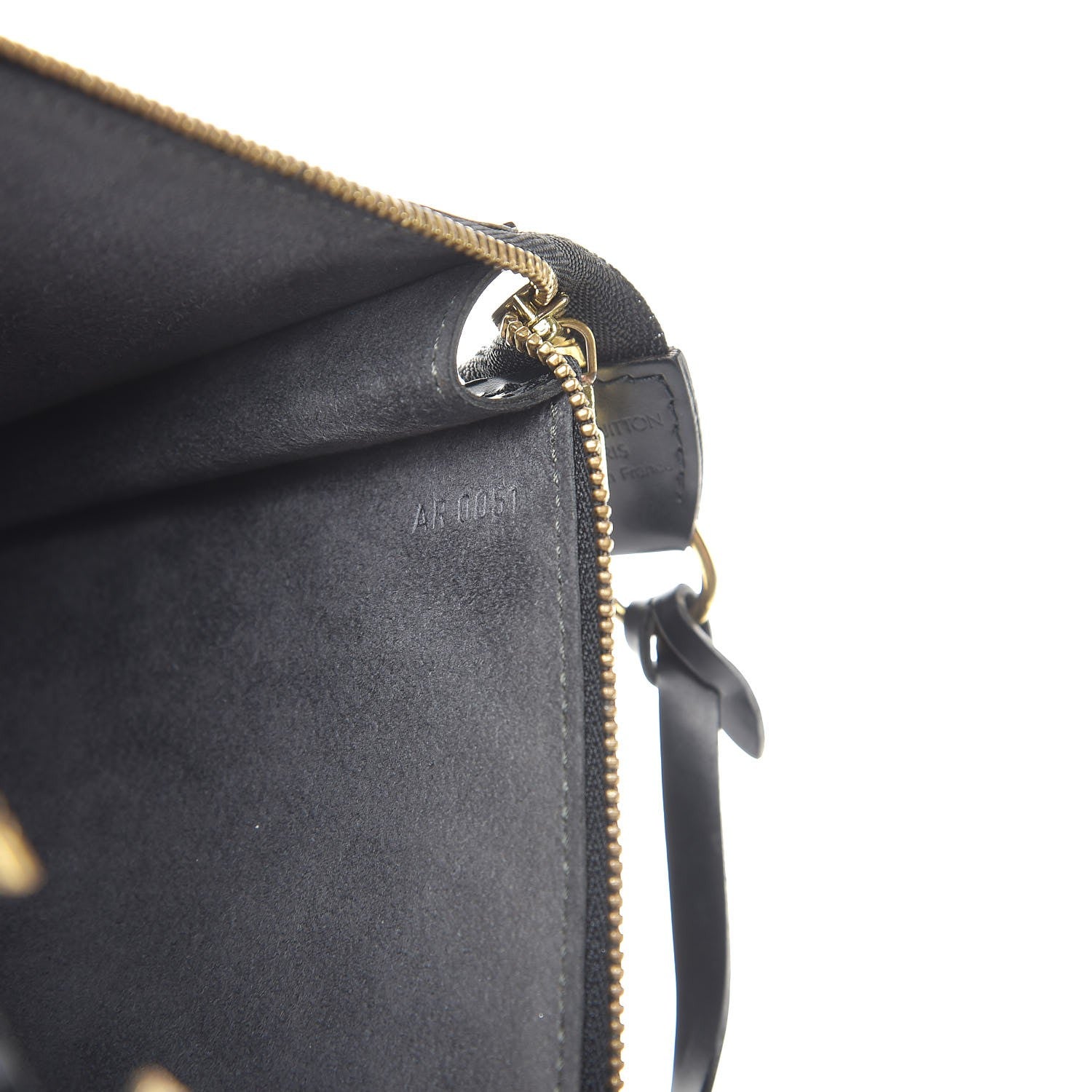 Louis Vuitton Epi Pochette Accessories 24 Black 6 of 9