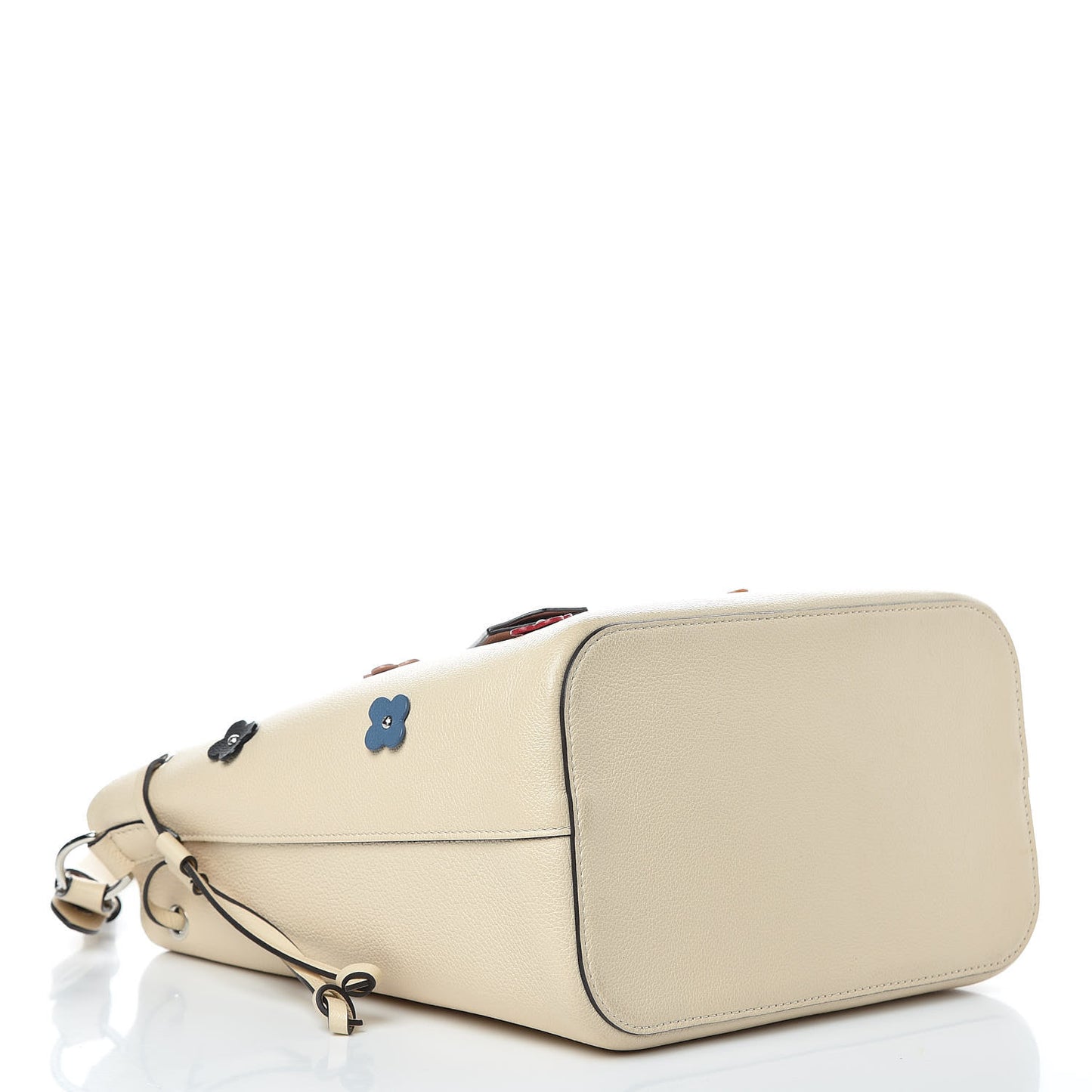 Calfskin Flowers Lockme Bucket Creme