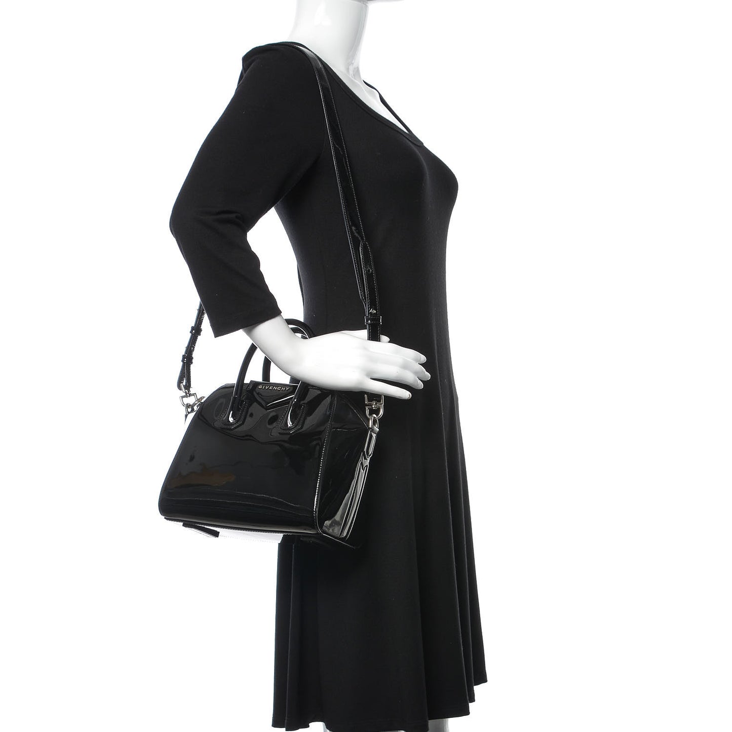 Patent Calfskin Mini Antigona Black