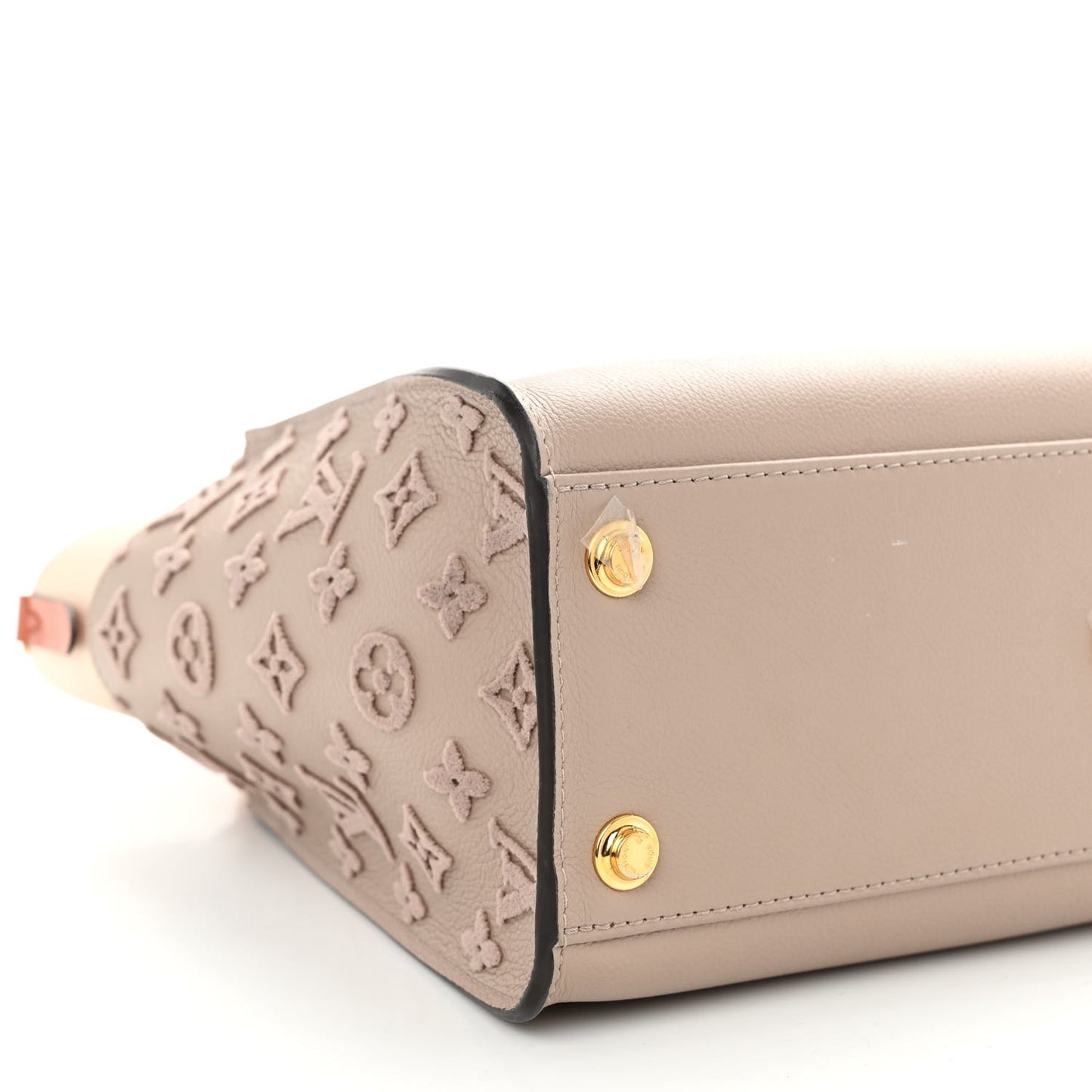 Calfskin Monogram Tufting On My Side Galet