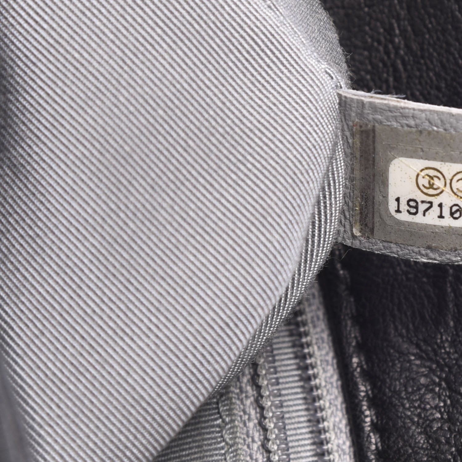 Chanel Washed Lambskin Quilted Maxi Chain Around Flap Black 6 of 11