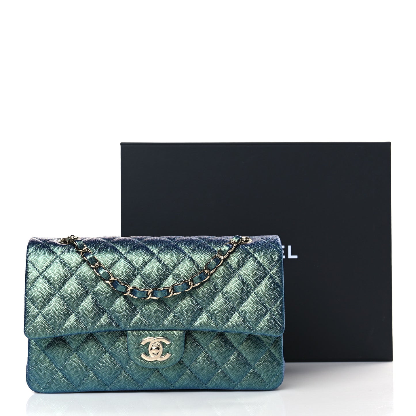 Iridescent Caviar Quilted Medium Double Flap Green