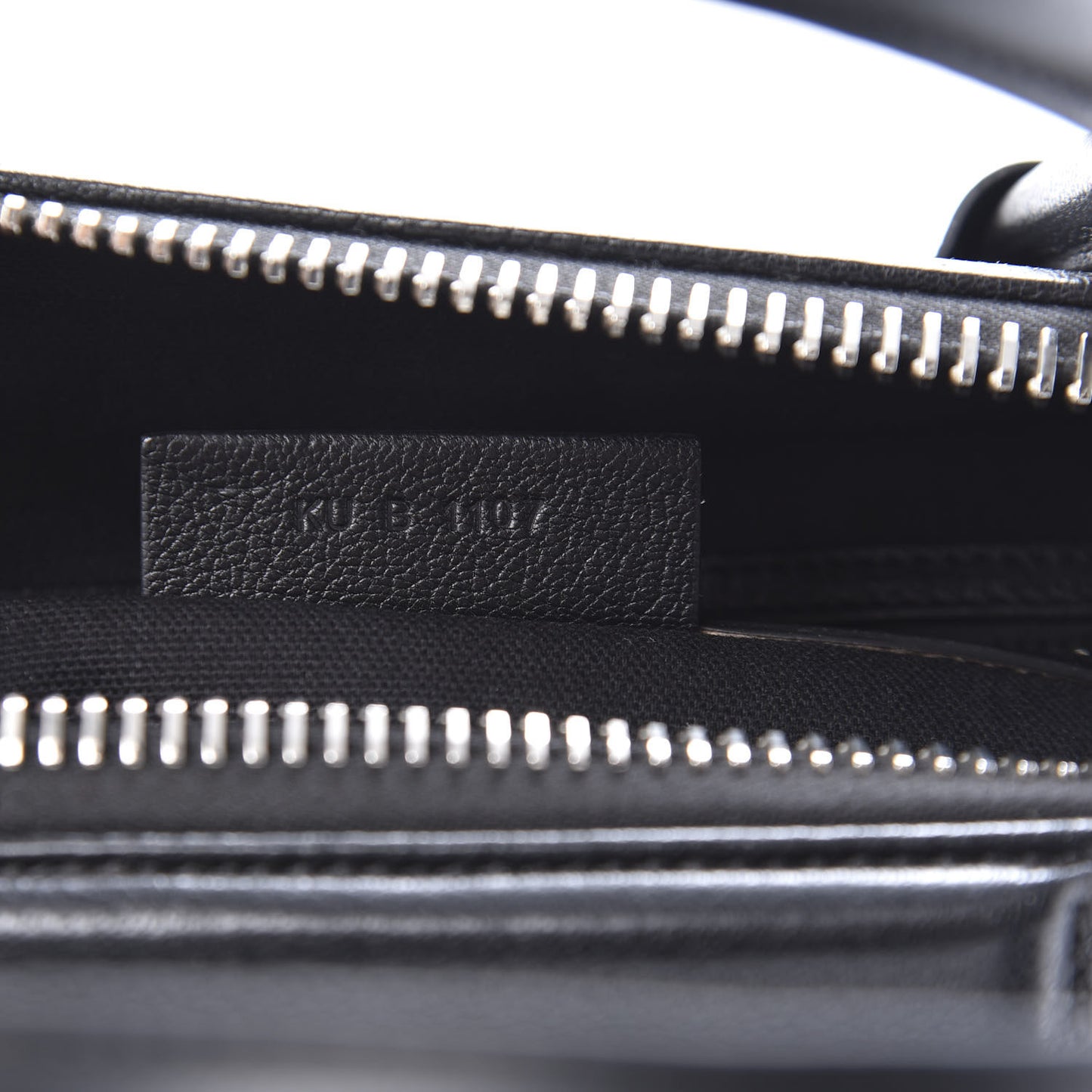 Sugar Goatskin Small Antigona Black