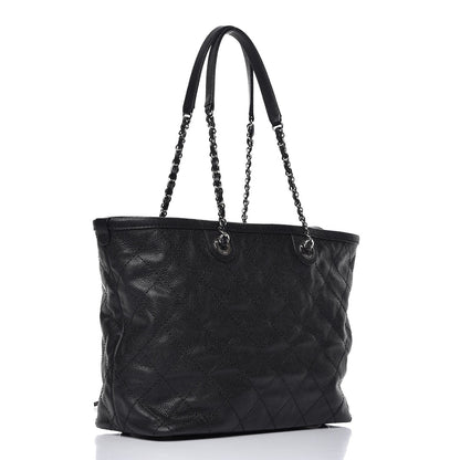 Chanel Grained Calfskin Daily Tote Black 4 of 9