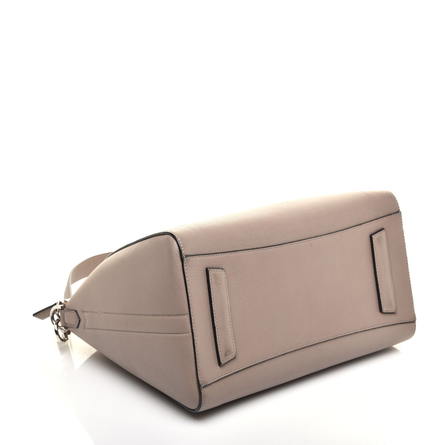 Sugar Goatskin Medium Antigona Sand