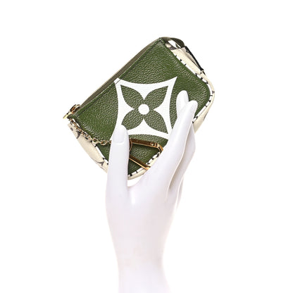 Louis Vuitton Monogram Giant Micro Pochette Accessories Kaki White 2 of 8
