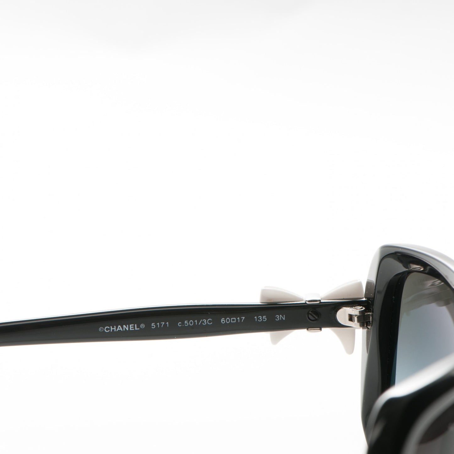 CC Bow Sunglasses 5171 Black White