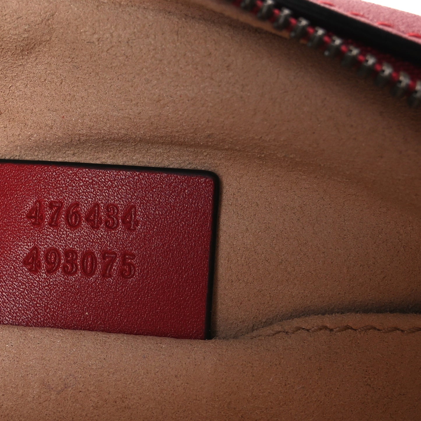 Calfskin Matelasse GG Marmont Belt Bag 95 38 95 38 Hibiscus Red