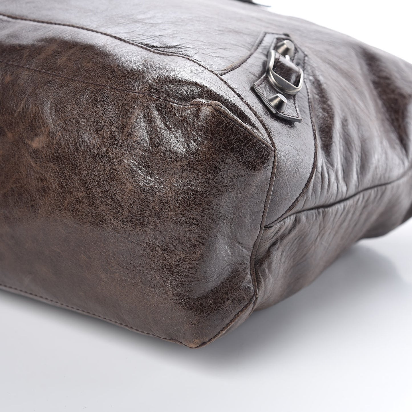 Chevre Classic Silver Hardware Mens Day Messenger Brown