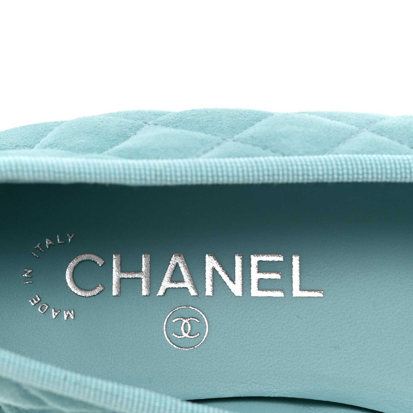 Suede Calfskin Quilted Cap Toe CC Ballerina Flats 39 Light Blue