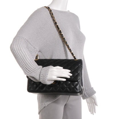 Chanel Caviar Quilted Jumbo Double Flap Black 2 of 9