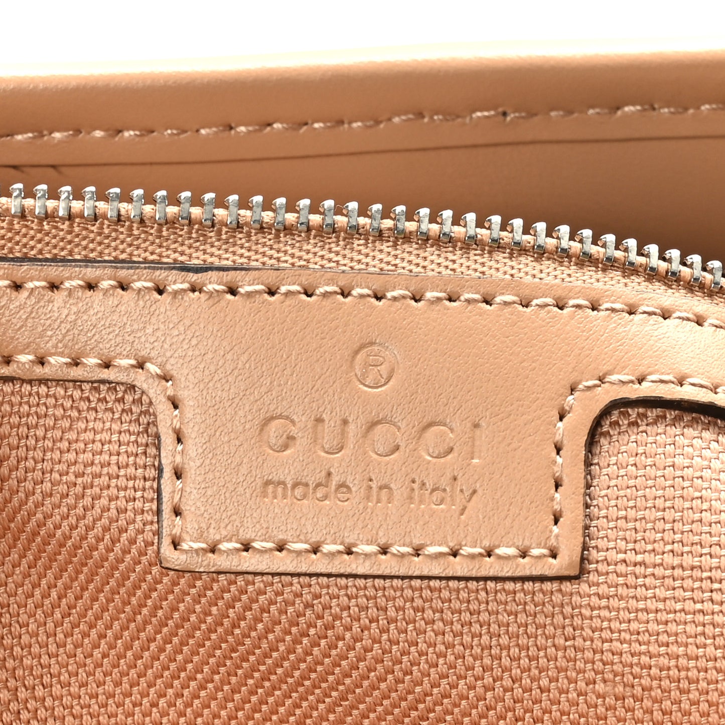 Calfskin Matelasse Monochrome GG Marmont Large Tote Camelia