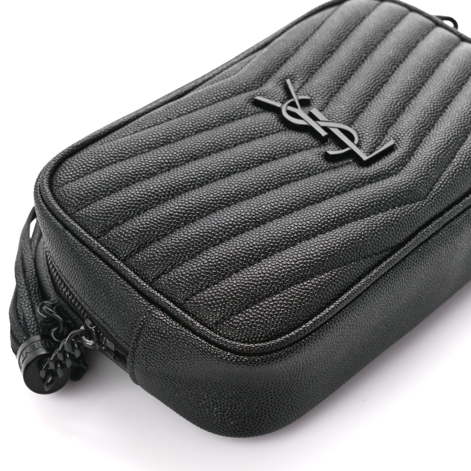 Saint Laurent Grain De Poudre Matelasse Monochrome Monogram Mini Lou Camera Bag Black 9 of 10