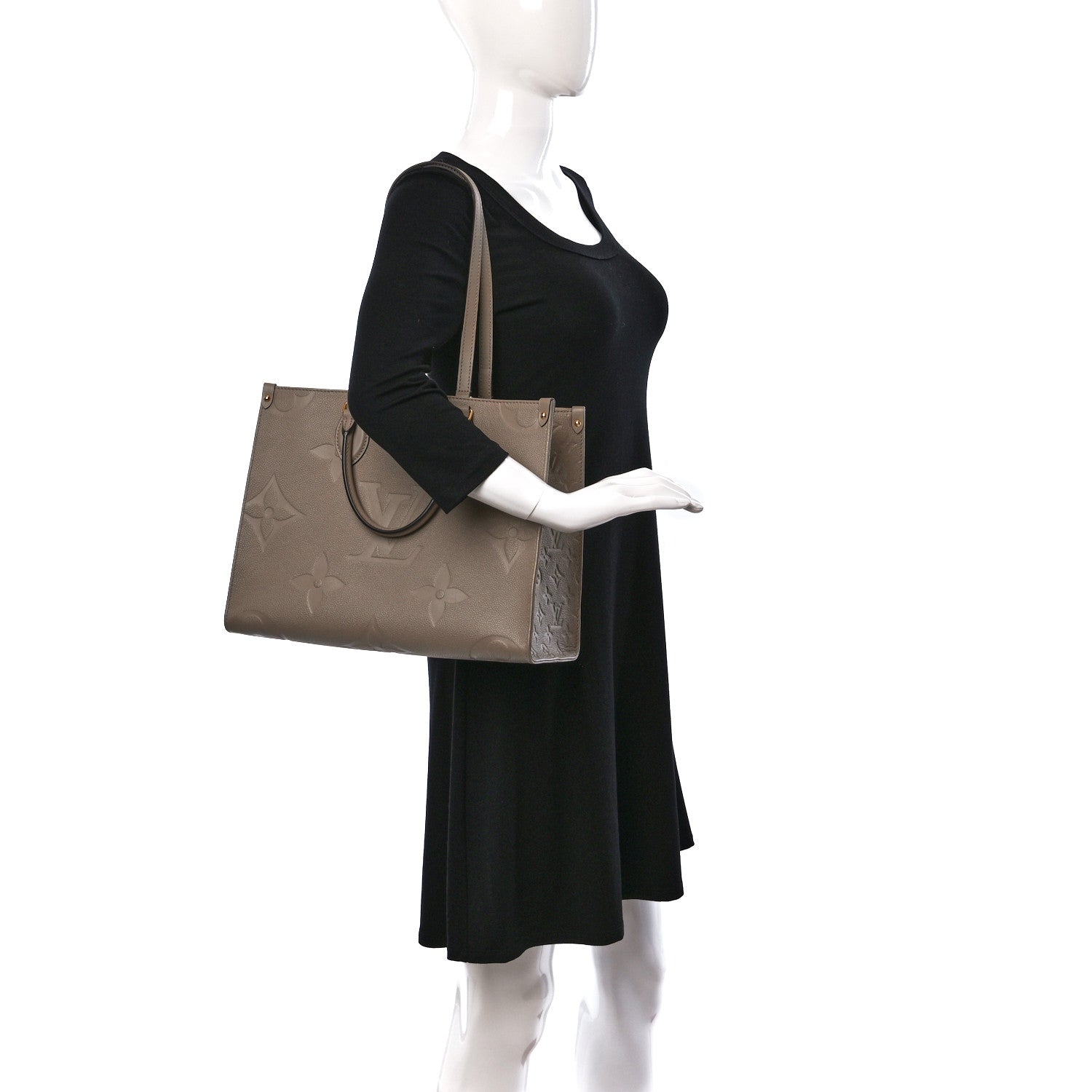 Louis Vuitton Empreinte Monogram Giant Onthego MM Tourterelle 2 of 8