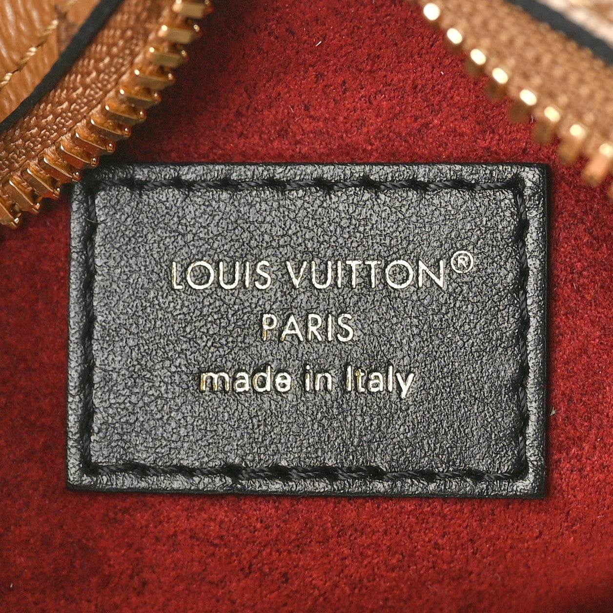 Louis Vuitton Reverse Monogram Dog Animation Petite Boite Chapeau 6 of 10