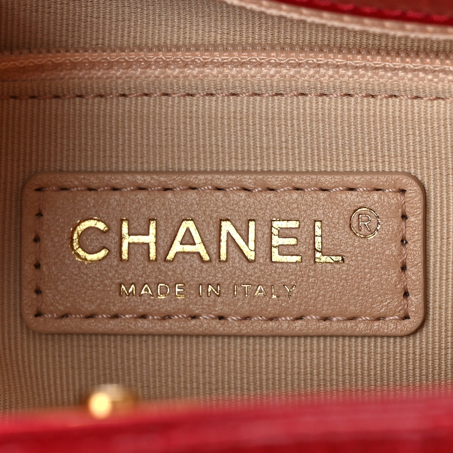 Chanel Shiny Crumpled Calfskin Quilted Wavy CC Hobo Red 6 of 9