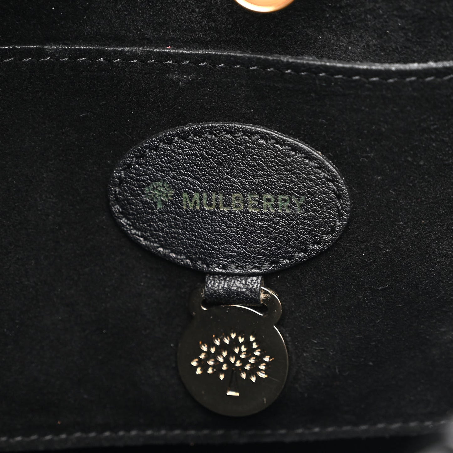 Glossy Buffalo Bayswater Black