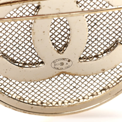 Chanel Mesh Circle CC Brooch Gold 3 of 3