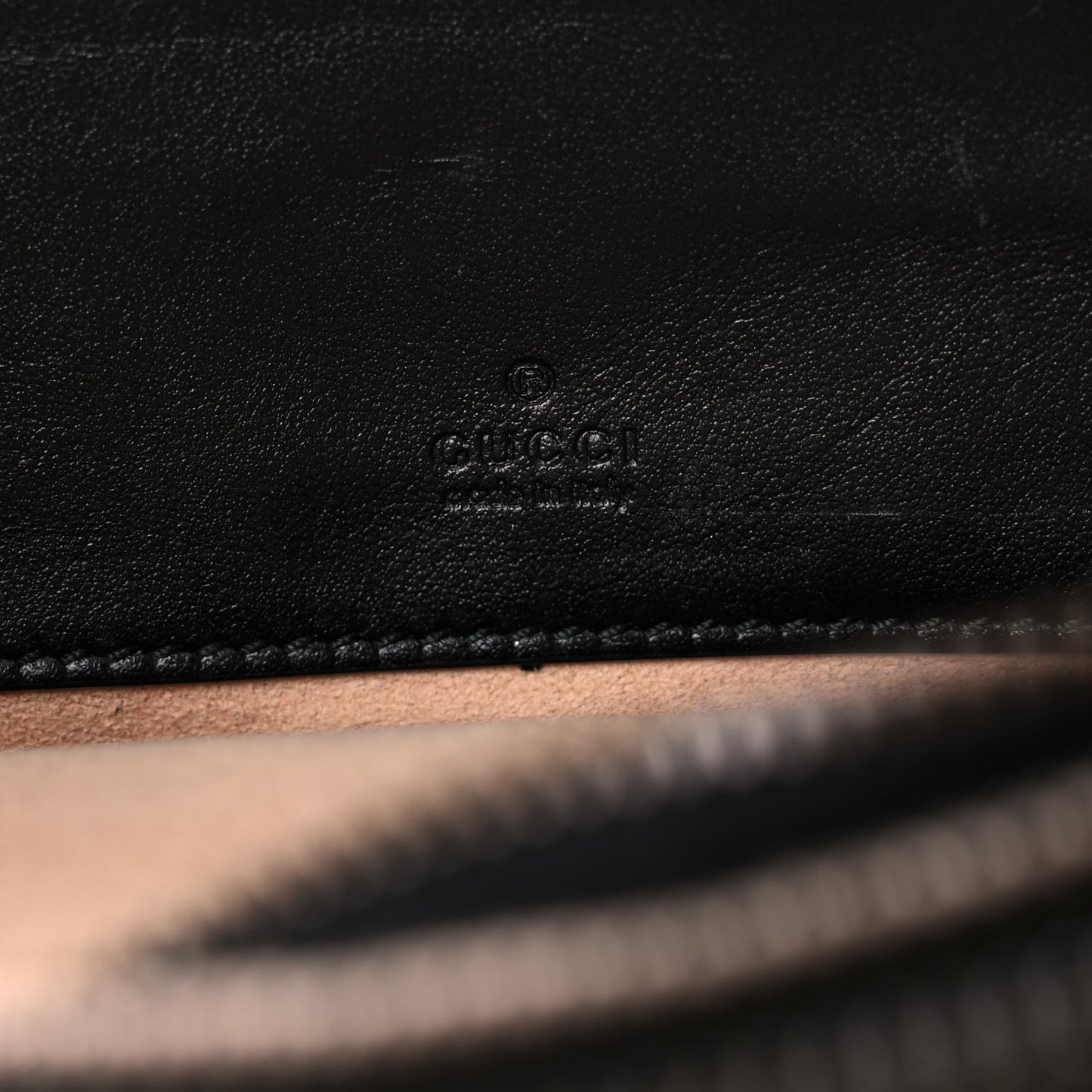 Calfskin Matelasse Mini GG Marmont Chain Crossbody Bag Black