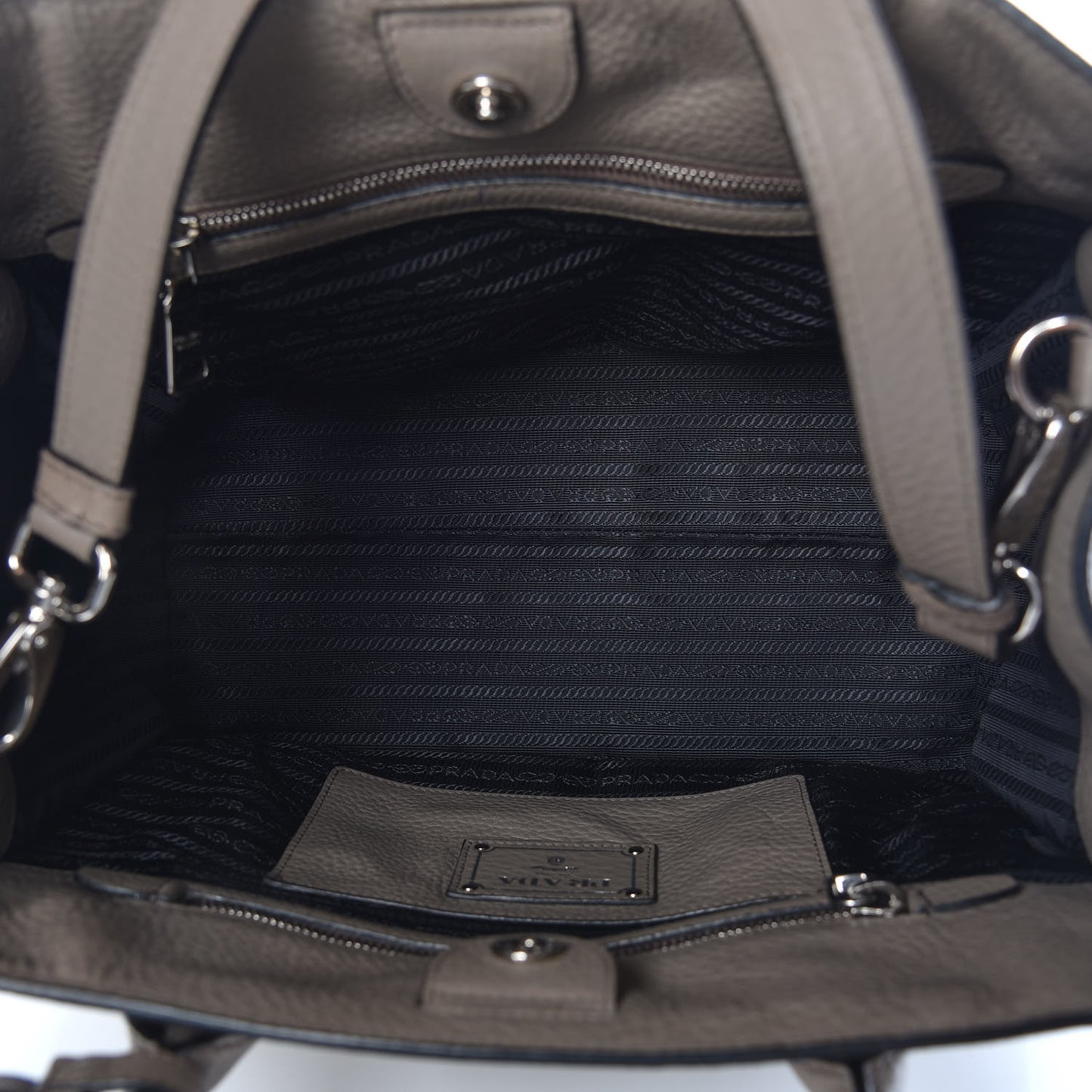 Vitello Daino Shopping Tote Argilla