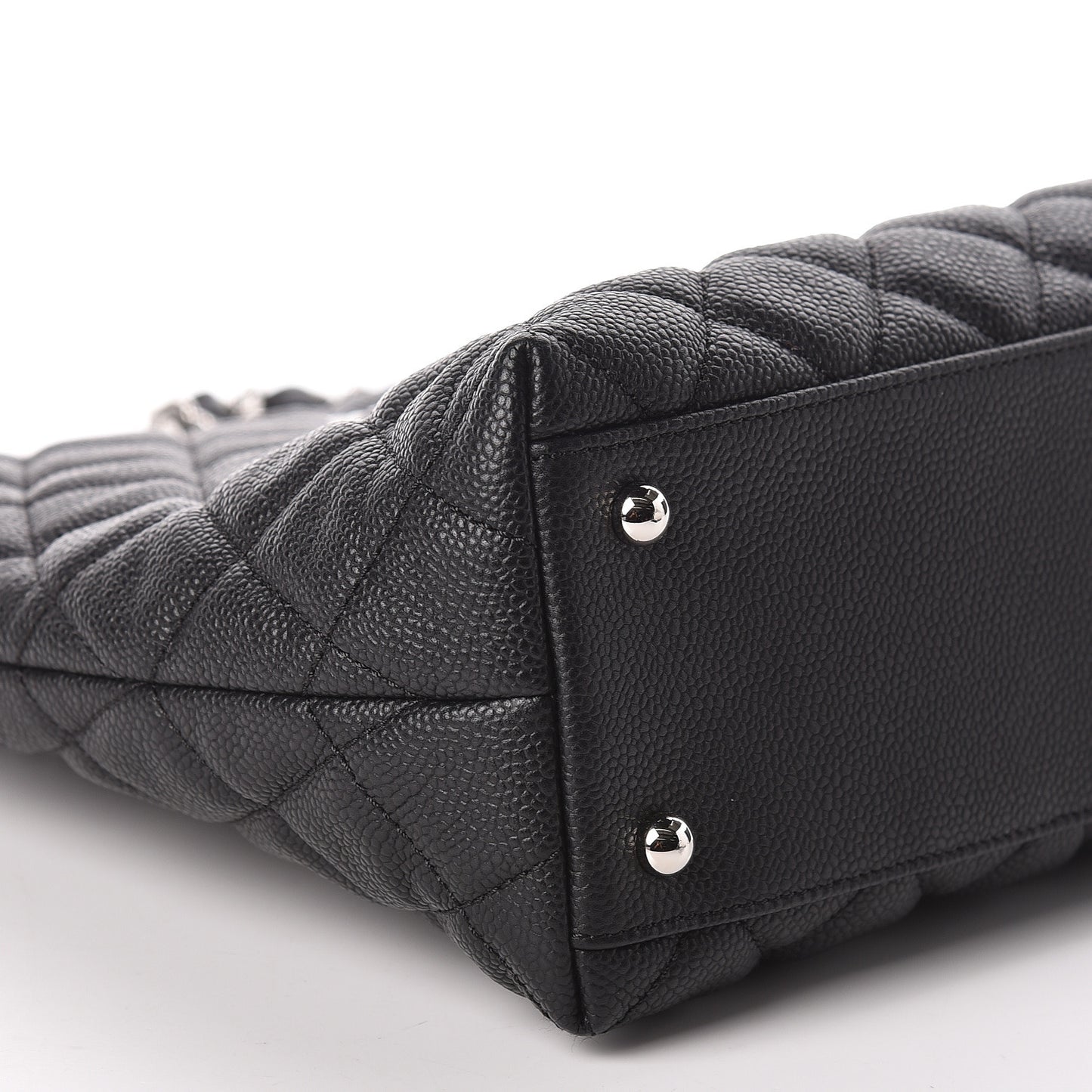 Caviar Quilted Large CC Shopping Tote Black
