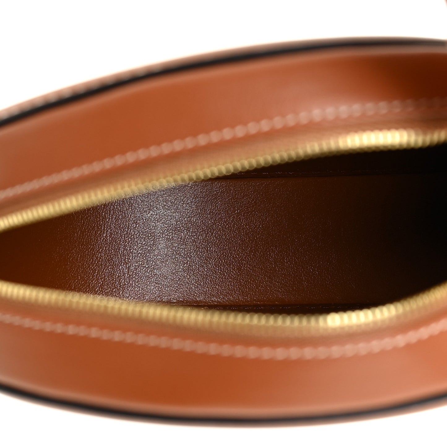 Smooth Calfskin Cuir Small Triomphe Oval Crossbody Purse Tan