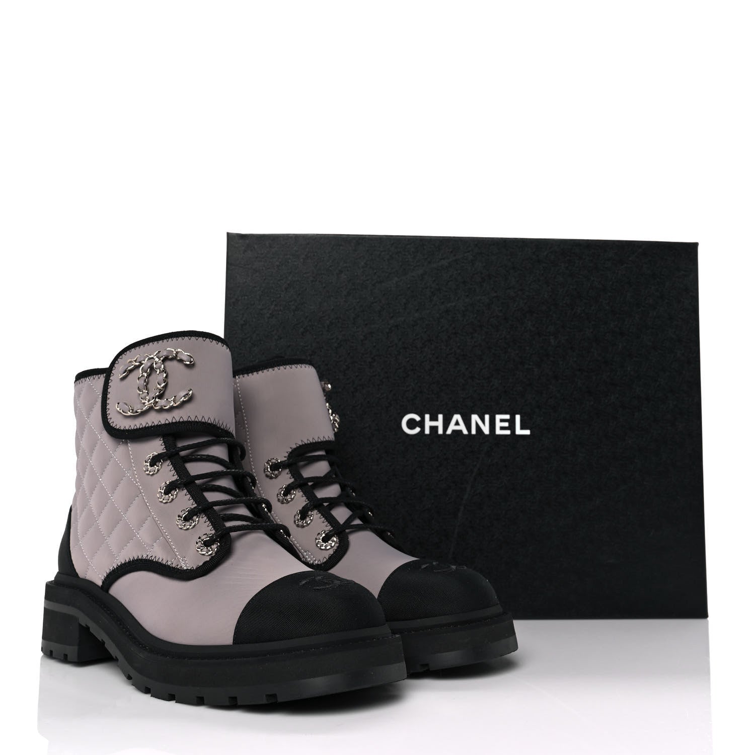 Chanel Fabric Grosgrain Quilted Cap Toe Lace Up Combat Boots 38.5 Gray 9 of 9