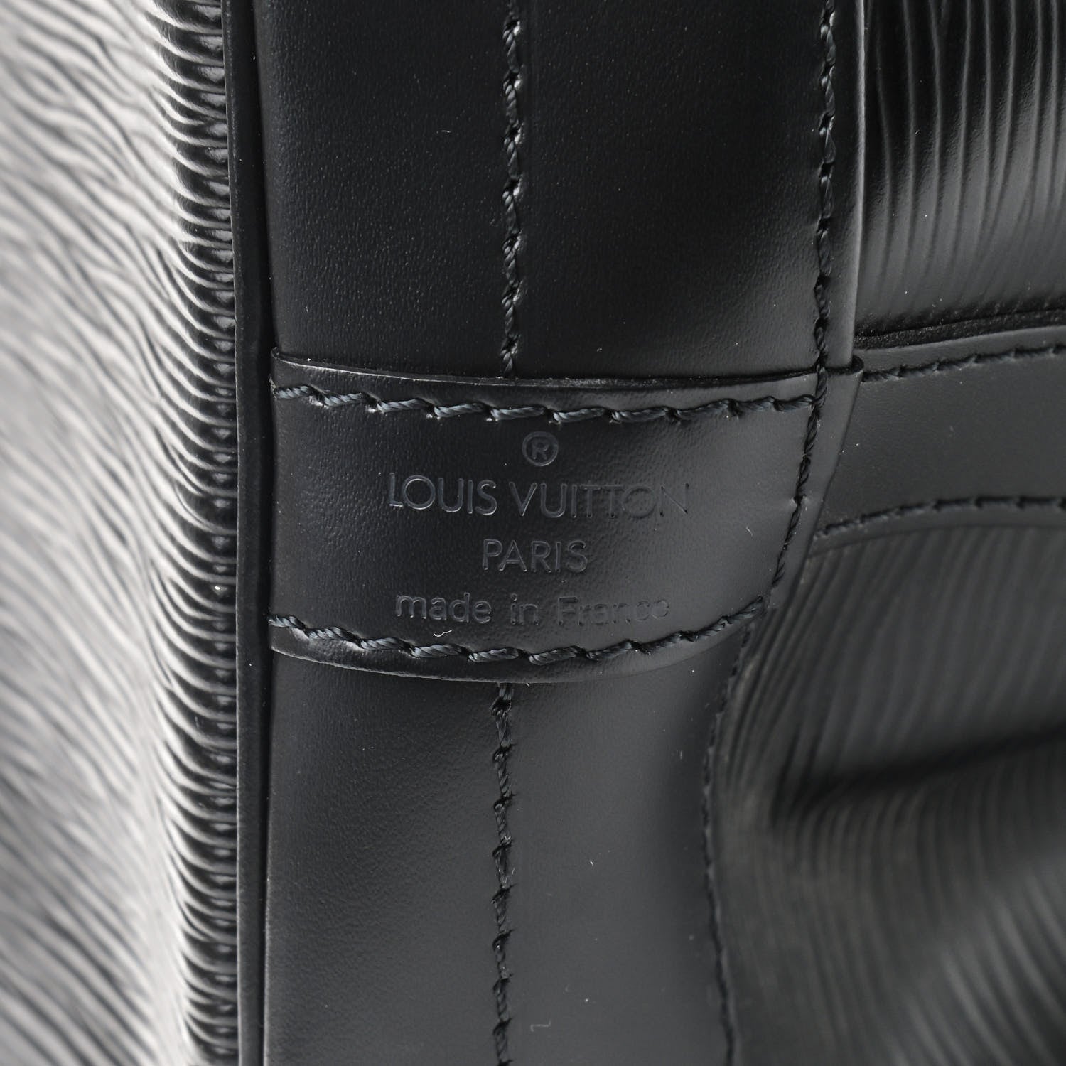 Louis Vuitton Epi Noe Black 6 of 11