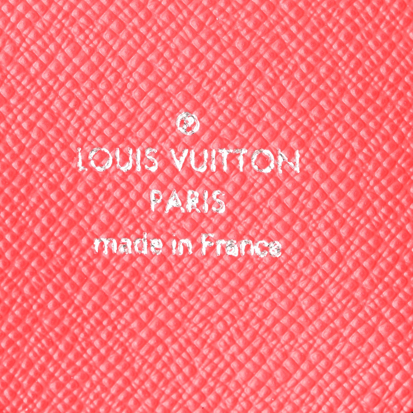 Monogram Macassar Passport Cover Sari Red