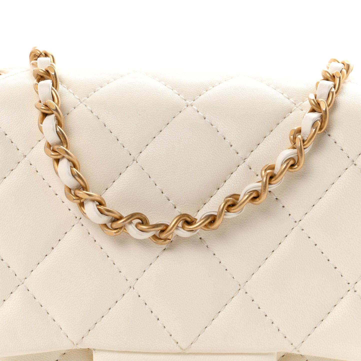 Lambskin Quilted Mini Pearl Crush Flap White