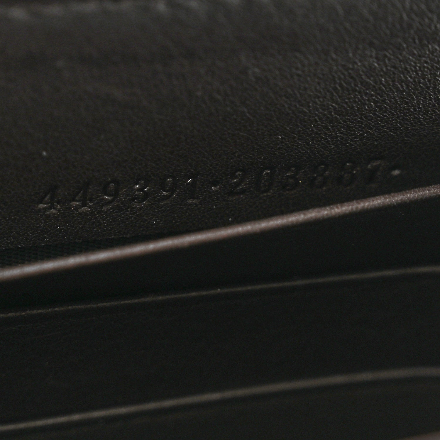 Gucci Microguccissima Zip Around Wallet Testa di Moro 7 of 8