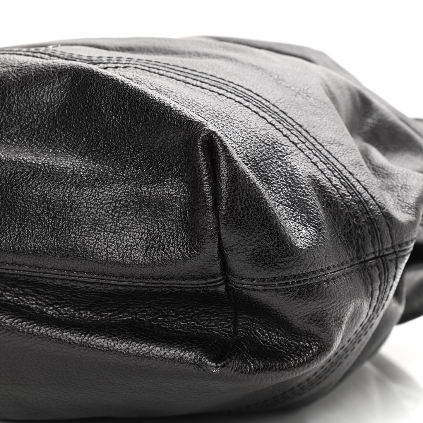 Grainy Calfskin Large Ashmore Hobo Black